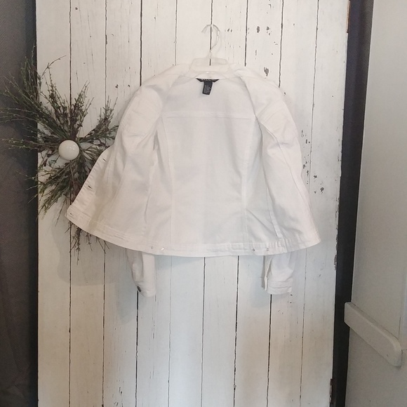 SOLD OUT Baccini White Jean Jacket Size Small - Picture 3 of 4